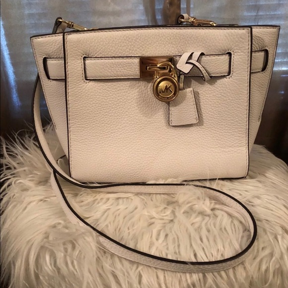 Michael kors purse - Picture 1 of 8